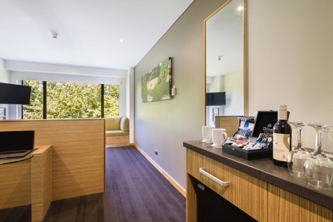 Crowne Plaza Canberra, An IHG Hotel - Melbourne Tourism 42