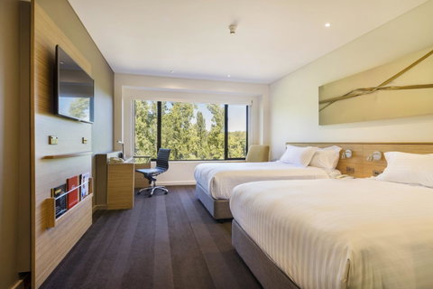 Crowne Plaza Canberra, An IHG Hotel - Melbourne Tourism 32