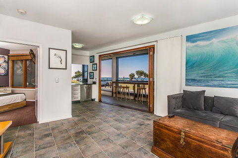 Lennox Holiday Apartments - Melbourne Tourism 40