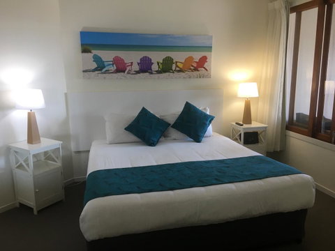 Lennox Holiday Apartments - Melbourne Tourism 19