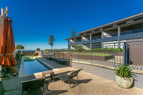 Lennox Holiday Apartments - Melbourne Tourism 5