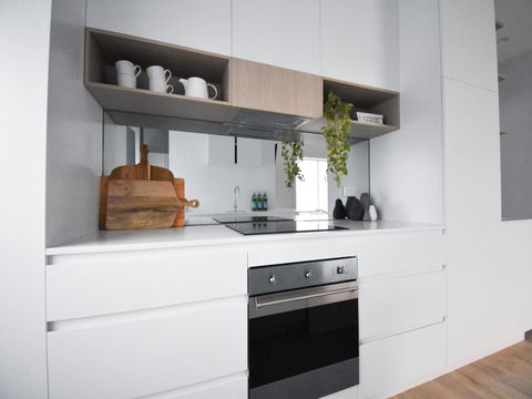BONDI BEACH PAD-hosted By:L'Abode Accommodation - Melbourne Tourism 3