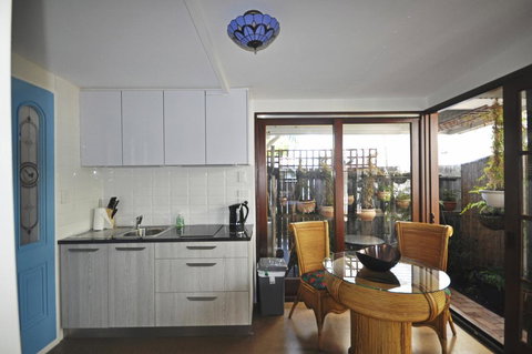 Bongaree Ocean Villa - Melbourne Tourism 3