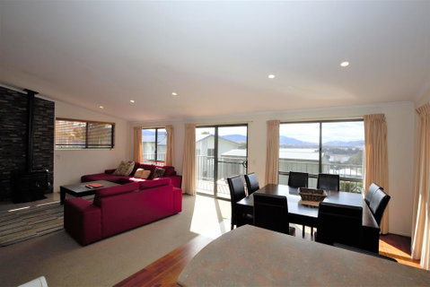 Boronia 2/30 Nettin Circuit - Melbourne Tourism 2