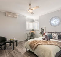 Boutique Private Rm situated in the heart of Burwood7 - Melbourne Tourism