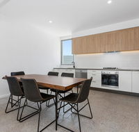 BRAND NEW OCEAN AVENUE TOWNHOUSE - Melbourne Tourism