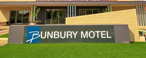 Bunbury Motel - Melbourne Tourism 3