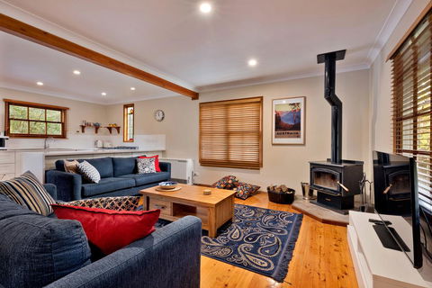 Bunyip Cottage - Melbourne Tourism 2