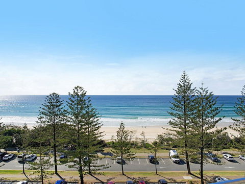 Burleigh Heads Private 2 Bed Ocean View - Melbourne Tourism 1
