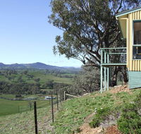 Burnt Creek Cottages - Melbourne Tourism