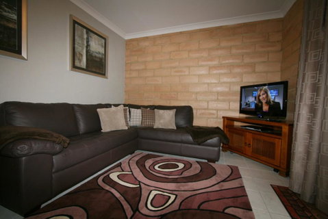Burramys 4/1 Kirwan Close - Melbourne Tourism 0