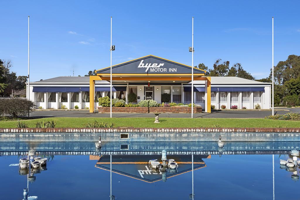 Holbrook NSW Melbourne Tourism
