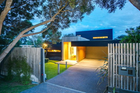 C-Escape - Melbourne Tourism 1