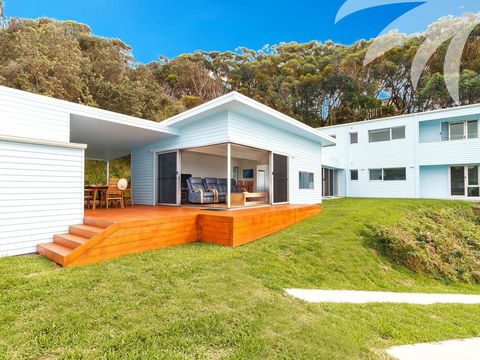 Cair Paravel At Seal Rocks - Melbourne Tourism 0