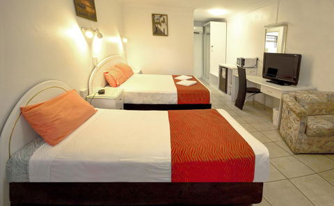 Calico Court Motel - Melbourne Tourism 1