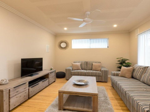 Callala Breeze - Access To Indoor Community Pool - Melbourne Tourism 2