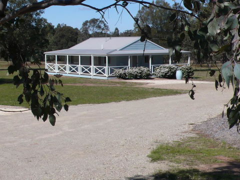 Cam Way Estate - Melbourne Tourism 0