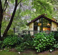 Cambridge Cottages - Melbourne Tourism