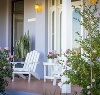 Camellia Cottage - Melbourne Tourism
