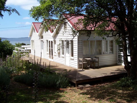 Captain Lock's Cottage - Melbourne Tourism 0