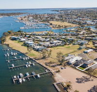 Captains Hideaway - Jetty Berth and Pet Friendly - Melbourne Tourism