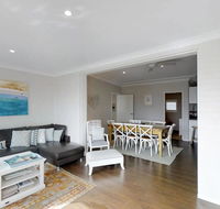Casa Sorella - beachfront family home - Melbourne Tourism