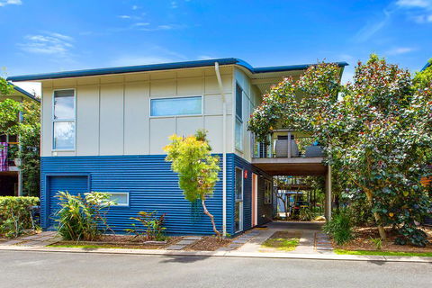 CASUARINA BEACH SHACKS 10 - Melbourne Tourism 1