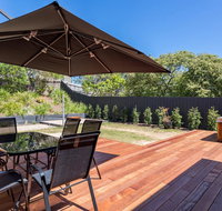 Caxton Beach House - hot tub spa - Melbourne Tourism