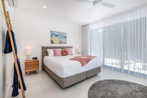 Cedar & Sea - Melbourne Tourism 2