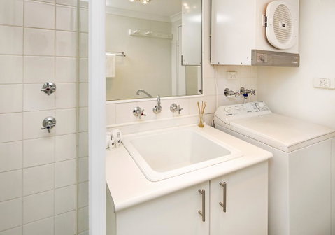 Central Abode-Modern Apartment In The Heart Of Jindabyne - Melbourne Tourism 3