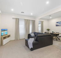 Central and Charming on Wallace - Melbourne Tourism