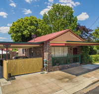 Central Armidale 2-Bedroom Apartment - Melbourne Tourism
