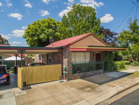 Central Armidale 2-Bedroom Apartment - Melbourne Tourism 0