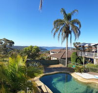 Central Coast Getaway 4B Family Holiday Home - Melbourne Tourism