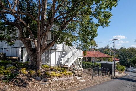 Central Cottage - Melbourne Tourism 0