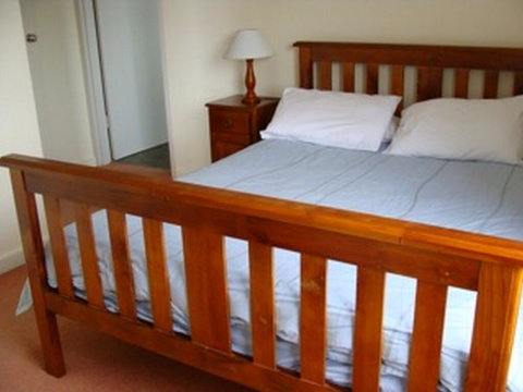 Central Park Apartment - Melbourne Tourism 1