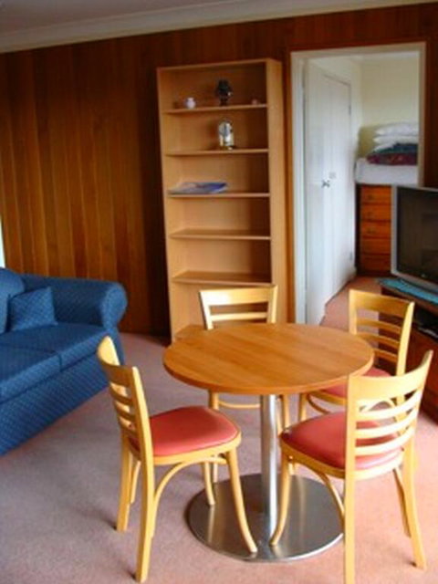 Central Park Apartment - Melbourne Tourism 3