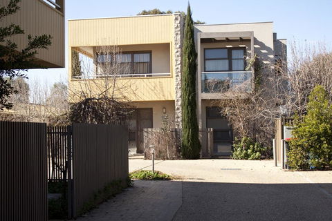 Central Shepparton Apartments - Melbourne Tourism 0