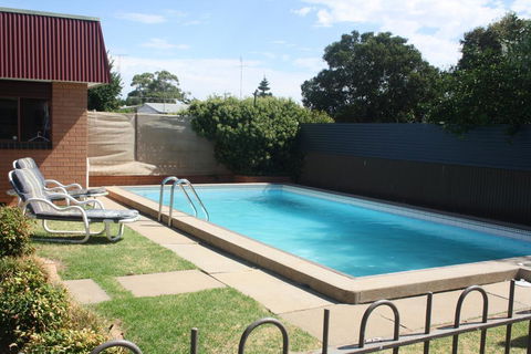 Century Motor Inn - Melbourne Tourism 1