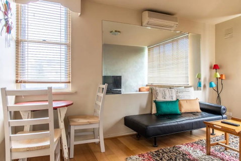 Charming 1 Bedroom In Vibrant South Yarra - Melbourne Tourism 1