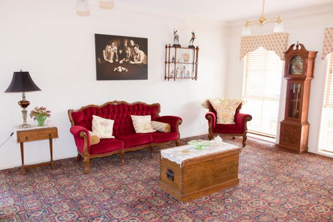 Charming Brisbane Acreage Pool - Melbourne Tourism 3