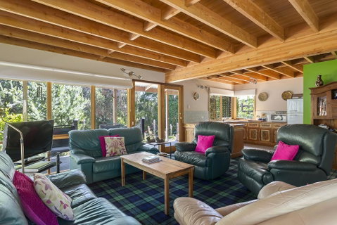 Charming Cottage On Gulls - Native Location - Melbourne Tourism 3