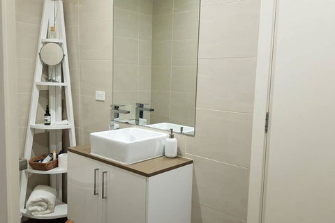 CHELSEA Family Home Close To Beach & Shops - Melbourne Tourism 1