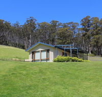 Cherryview Cygnet - Melbourne Tourism