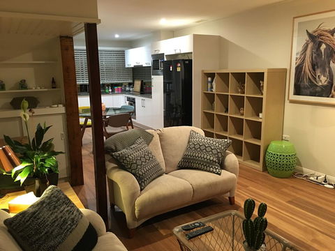 Chevron Luxury Pad - Melbourne Tourism 3