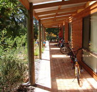 Cinnamon Coloureds Farm Cottages - Melbourne Tourism