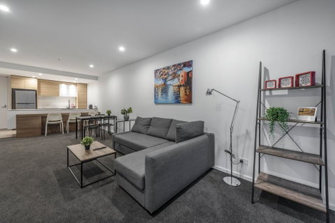 CITY APARTMENT And FREE CITY TOUR BUS NEARBY - Melbourne Tourism 3