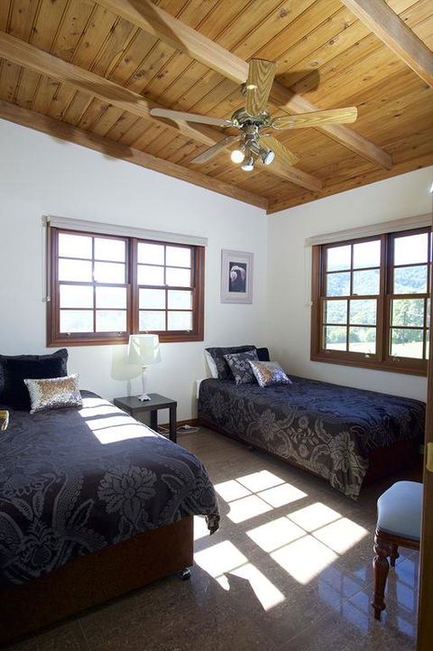 Clarendon Forest Retreat - Melbourne Tourism 3