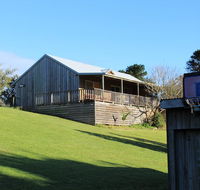 Clifton Beach Lodge - Melbourne Tourism