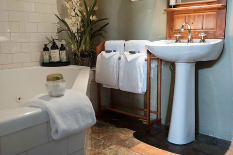 Clonmara Country House And Cottages - Melbourne Tourism 2